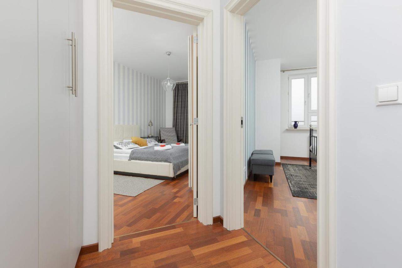 Slominskiego By Renters *